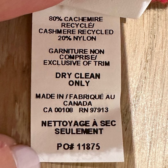 Canada Goose red cashmere blend toque - Picture 4 of 4